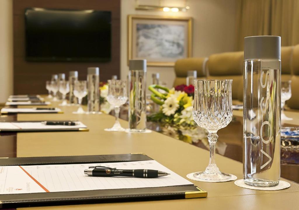 Gulf Executive Residence Manamah Buitenkant foto